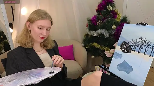 AsyaLumi online show from December 16, 2025, 6:07 am