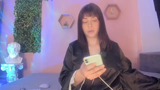 mslalune online show from January 12, 2026, 7:52 pm