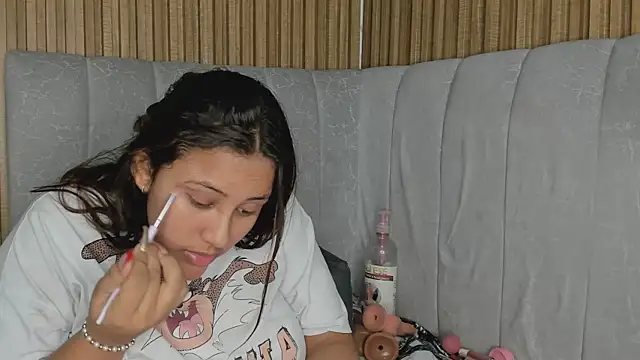 TiifanyGrey online show from January 15, 2026, 2:49 am