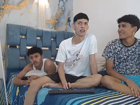 SWEET RABBIT1 online show from December 22, 2025, 7:22 pm