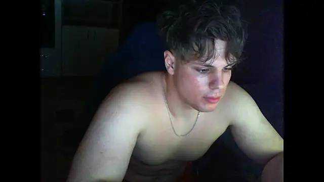 GymGuy0505 online show from January 11, 2026, 1:32 am