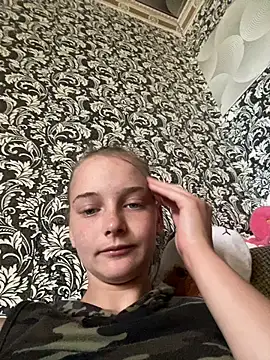 Barbika19 online show from June 4, 2026, 3:07 pm