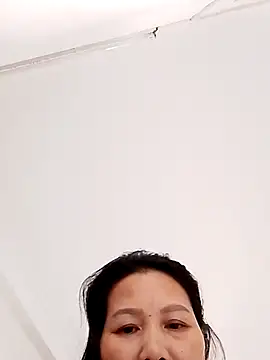 Snapshot of Cako-naka chatting on December 23, 2025, 2:53 am Cako-naka online show from December 23, 2025, 2:53 am