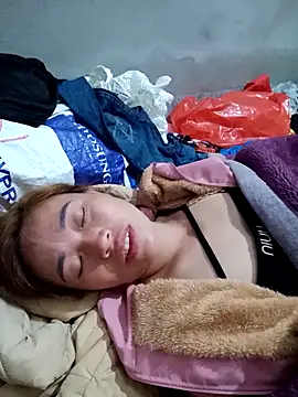 Snapshot of little-effy chatting on December 21, 2025, 9:11 pm little-effy online show from December 21, 2025, 9:11 pm