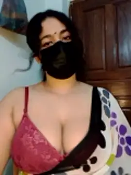 nosrat014 online show from March 13, 2026, 5:52 pm