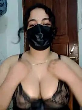 nosrat014 online show from April 2, 2026, 4:26 pm