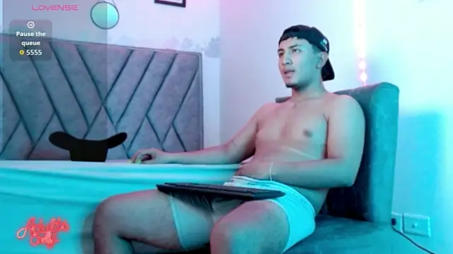 kyro estrada online show from March 30, 2026, 1:50 am