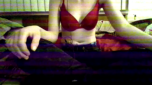 jennyxoxo22 online show from December 19, 2025, 5:25 am