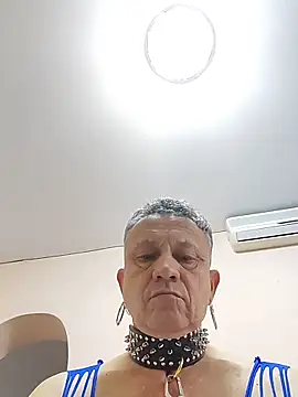 Snapshot of Sashabikros chatting on March 3, 2026, 2:28 am Sashabikros online show from March 3, 2026, 2:28 am