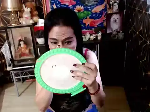 Snapshot of SadisticQueenTS chatting on March 3, 2026, 12:50 am SadisticQueenTS online show from March 3, 2026, 12:50 am