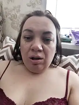 LimonLoveqw online show from April 14, 2026, 5:46 am