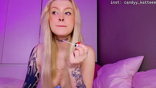 candy kattee online show from March 29, 2026, 9:59 pm