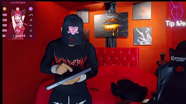 MagnusKnight  online show from February 7, 2026, 4:27 am