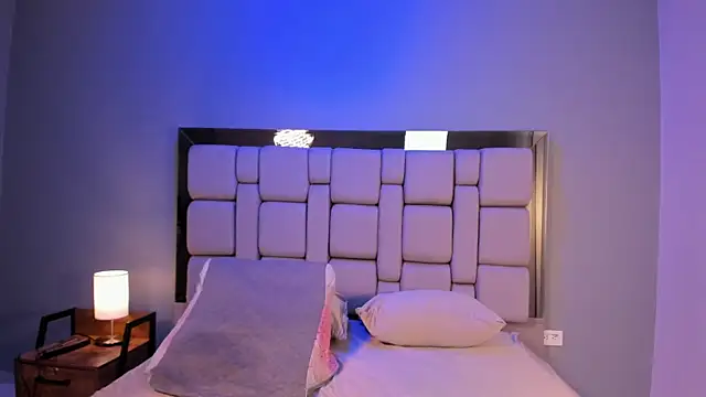 Belanny online show from April 16, 2026, 3:51 am