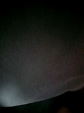 Rousse uwu online show from March 12, 2026, 3:01 am