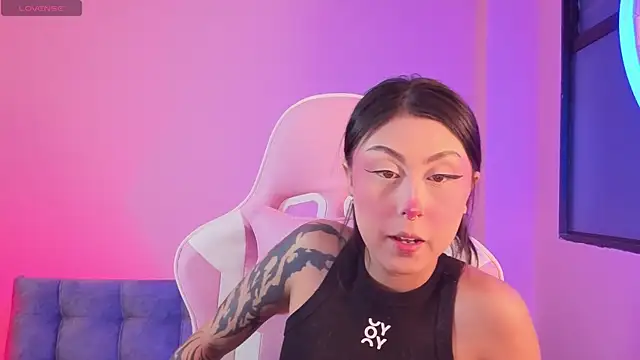 sharonbone online show from December 20, 2025, 4:52 am