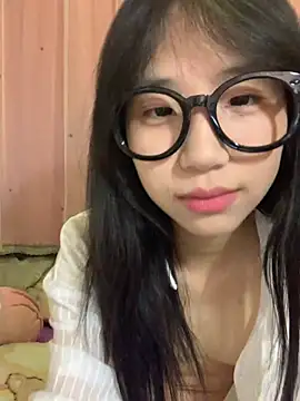 luck-005 online show from May 25, 2026, 3:07 pm