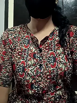 teena-11 online show from January 18, 2026, 3:38 pm