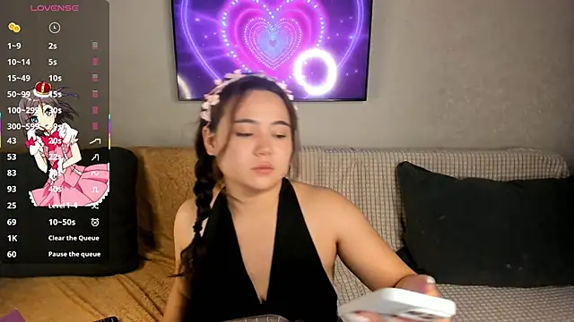 Mia Carmin online show from December 19, 2025, 2:07 am