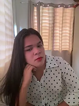 Snapshot of stripyapril chatting on February 12, 2026, 4:18 am stripyapril online show from February 12, 2026, 4:18 am