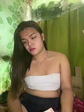 Snapshot of stripyapril chatting on March 9, 2026, 12:03 am stripyapril online show from March 9, 2026, 12:03 am