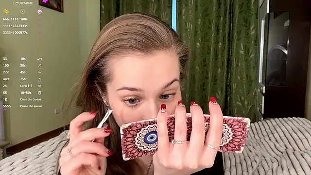 MiaBlanko online show from January 14, 2026, 8:09 am