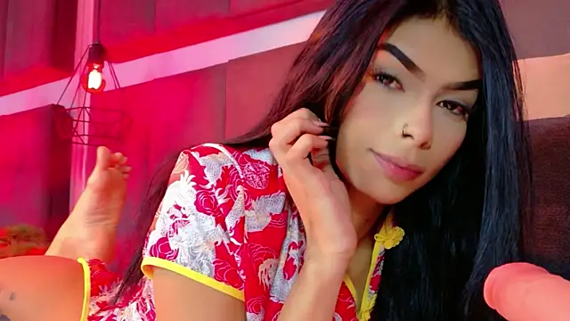 luna blannco online show from April 10, 2026, 11:15 am