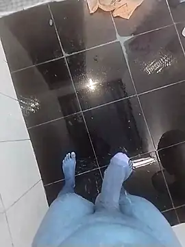 Snapshot of kaspzl chatting on February 14, 2026, 10:23 am kaspzl online show from February 14, 2026, 10:23 am