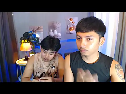 dylan hardfucker online show from April 5, 2026, 8:33 am