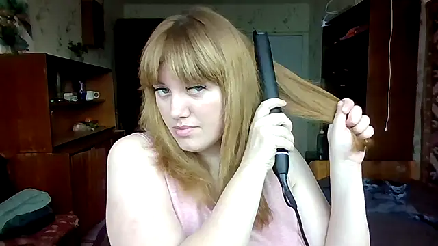 swett girll online show from February 11, 2026, 1:38 pm