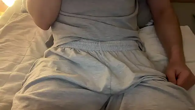 Fickero22s online show from March 24, 2026, 8:25 pm