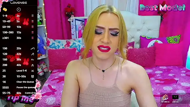 golden girl01 online show from June 9, 2026, 7:14 pm