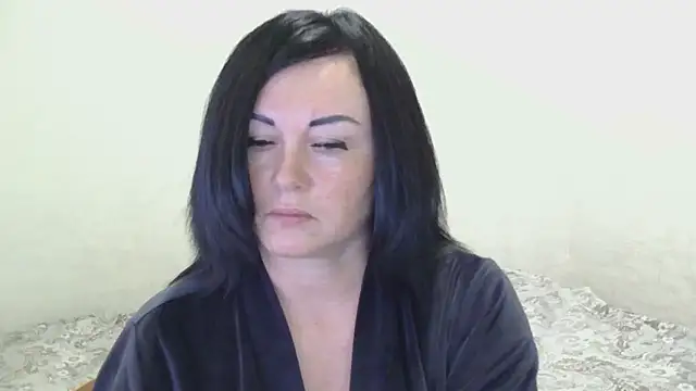 Snapshot of AmyStar333 chatting on December 15, 2025, 5:17 pm AmyStar333 online show from December 15, 2025, 5:17 pm