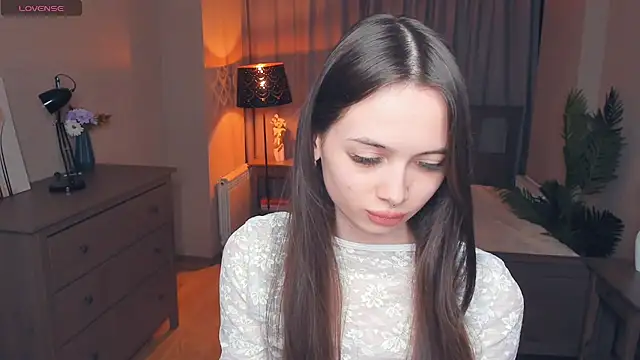 YvonneRobes online show from February 15, 2026, 7:21 pm