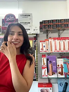 Snapshot of lunaluxury22 chatting on January 13, 2026, 8:47 pm lunaluxury22 online show from January 13, 2026, 8:47 pm