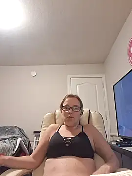 Snapshot of redremmi chatting on January 9, 2026, 12:02 am redremmi online show from January 9, 2026, 12:02 am