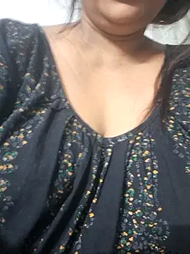Sexy doctor72 online show from May 11, 2026, 6:38 pm