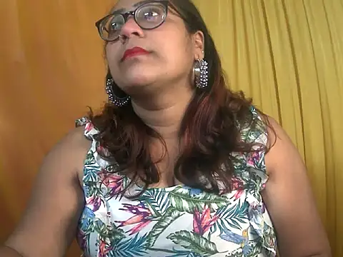 MISTI KOLK online show from January 11, 2026, 8:19 am