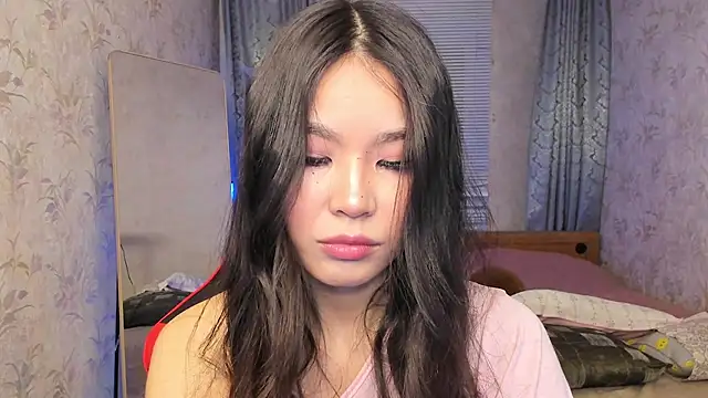 amiya cute online show from March 14, 2026, 2:33 pm