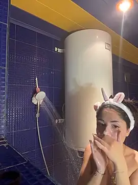 Snapshot of SilkyMira chatting on February 27, 2026, 8:31 pm SilkyMira online show from February 27, 2026, 8:31 pm