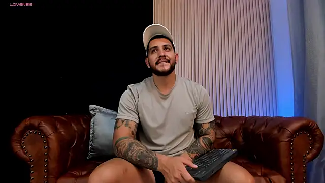 KyleNorth  online show from April 15, 2026, 5:53 pm