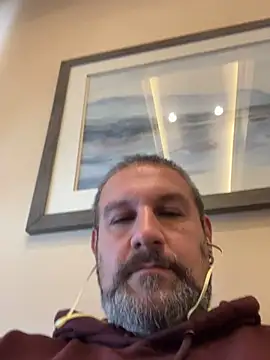 Snapshot of ChubbyBoyNJ chatting on December 19, 2025, 2:24 pm ChubbyBoyNJ online show from December 19, 2025, 2:24 pm