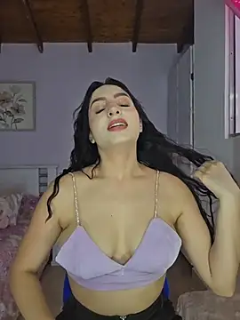 Esmeralda Rossi online show from March 2, 2026, 8:04 pm