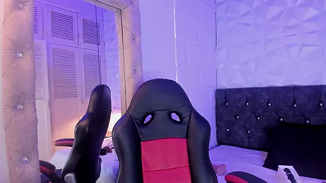 Perla dl online show from February 9, 2026, 5:39 pm