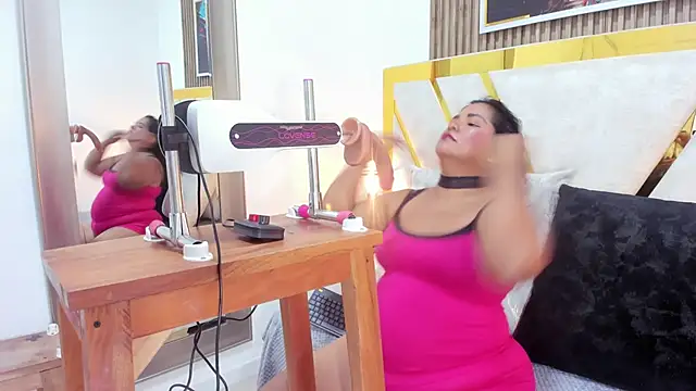 Chanel hottest online show from December 19, 2025, 6:53 am