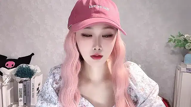 Pinkgirl520 online show from April 10, 2026, 1:27 pm