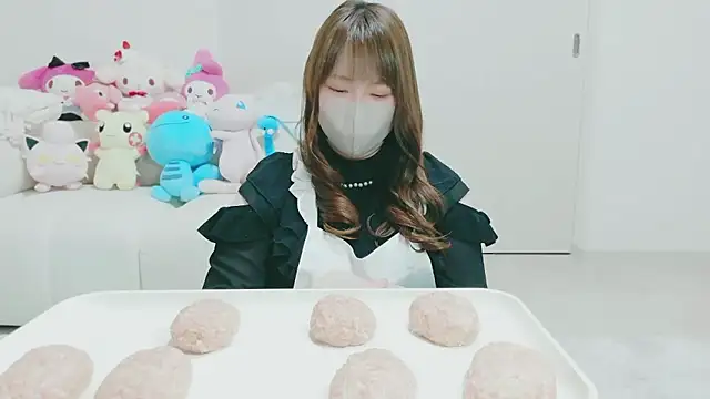 yuyuchan   online show from March 23, 2026, 11:25 am