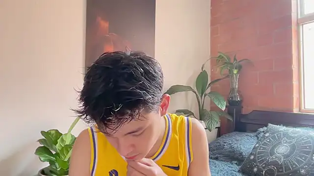 Snapshot of Andy_Belier23 chatting on February 22, 2026, 3:10 pm Andy Belier23 online show from February 22, 2026, 3:10 pm