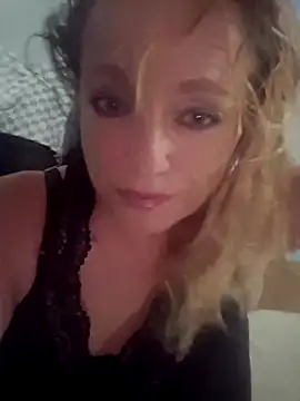 gailbee12 online show from June 10, 2026, 5:34 pm