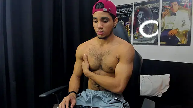 Dustyn Michelle1 online show from January 7, 2026, 5:15 pm